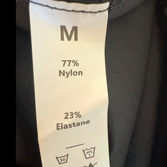 HALARA SOFTLYZERO AIRY NWT BACKLESS BACK 2 IN 1 ACTIVITY FLARE DRESS SIZE MED - Picture 7 of 12